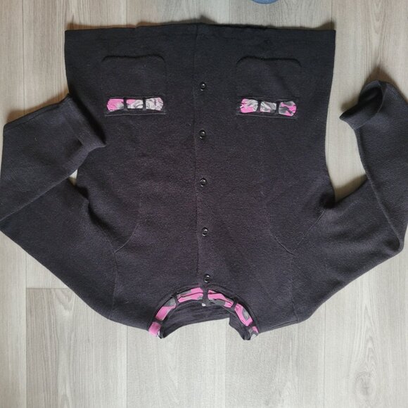 Pendleton Womens Black Cardigan Sweater With Pink Camouflage Trim Size L Wool/Ac - Picture 7 of 7